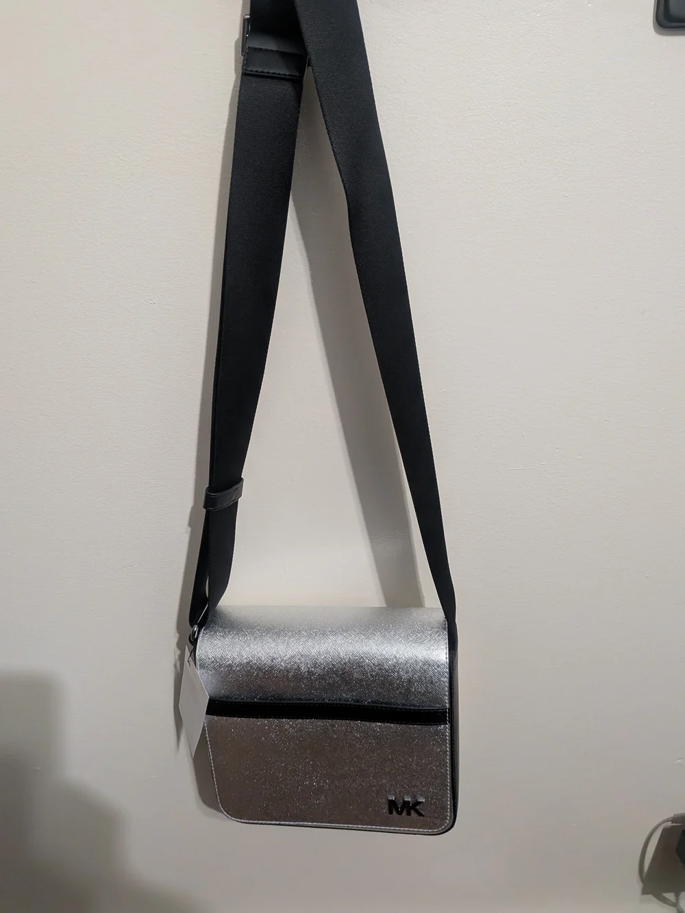 Michael Kors Silver Crossbody Bag Unisex